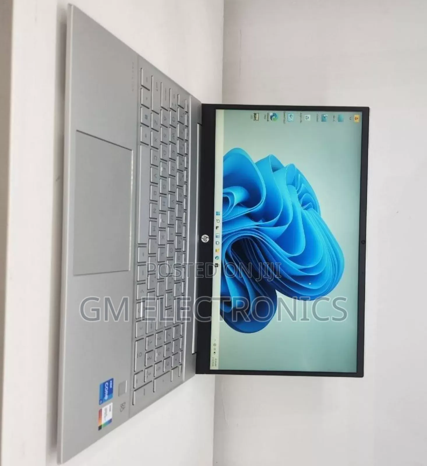 New Laptop HP Pavilion 15 16GB Intel Core i5 SSD 1T