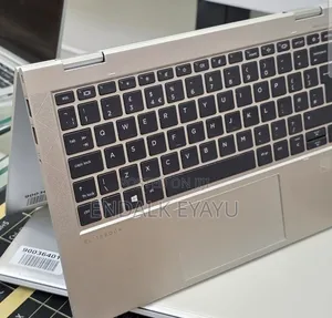 New Laptop HP EliteBook 830 G8 16GB Intel Core i5 SSD 512GB