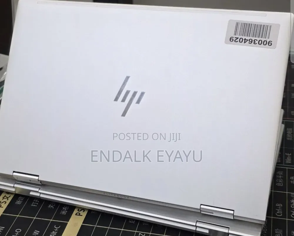 New Laptop HP EliteBook 830 G8 16GB Intel Core i5 SSD 512GB