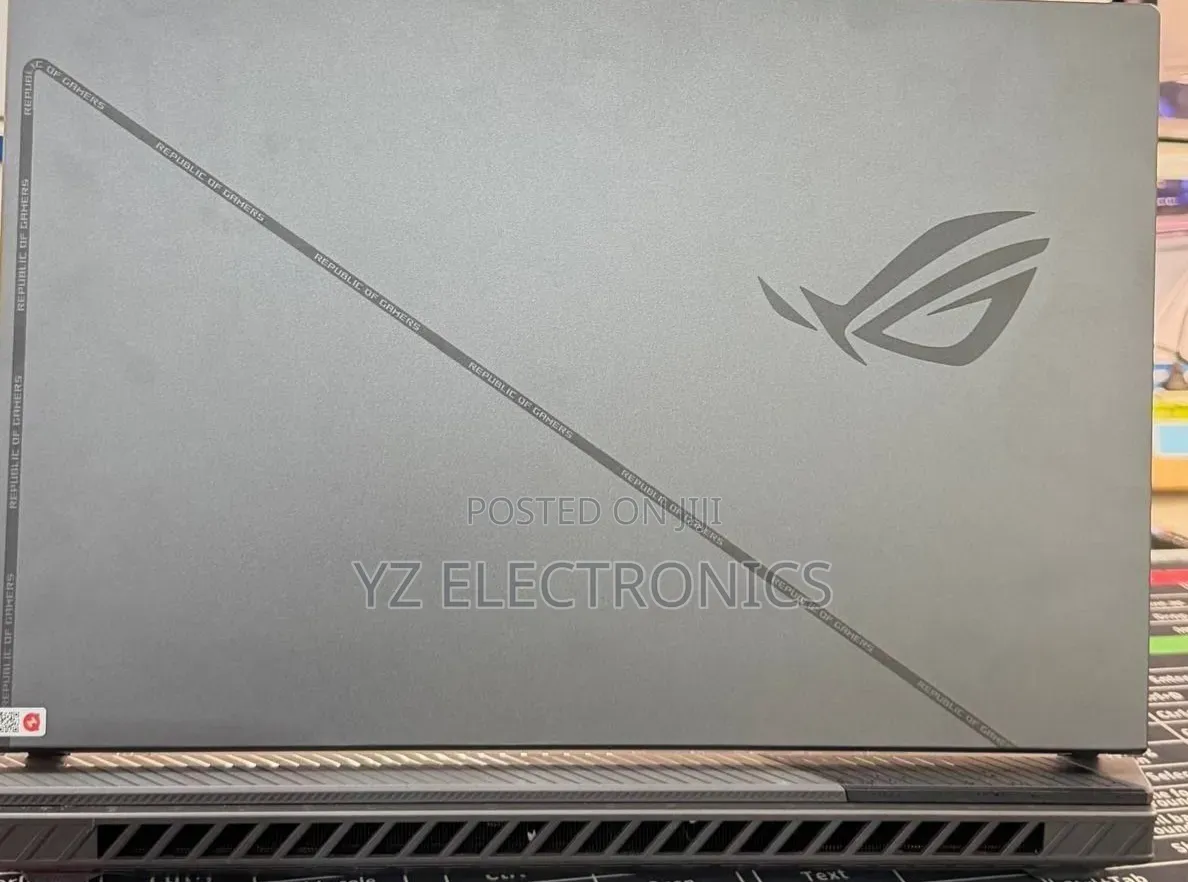 New Laptop Asus ROG Strix G16 G614 16GB Intel Core i9 SSD 1T