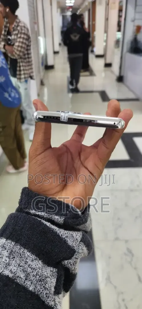 New Oppo Reno 12 5G 256 GB White