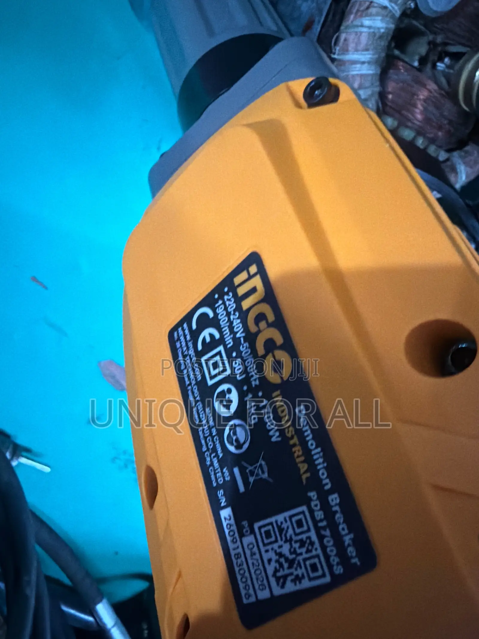 INGCO 1700W Electric Demolition Breaker (Model: PDB170068)