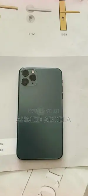 Apple iPhone 11 Pro Max 64 GB Green