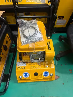 Robin RBC-90 Gasoline Plate Compactor