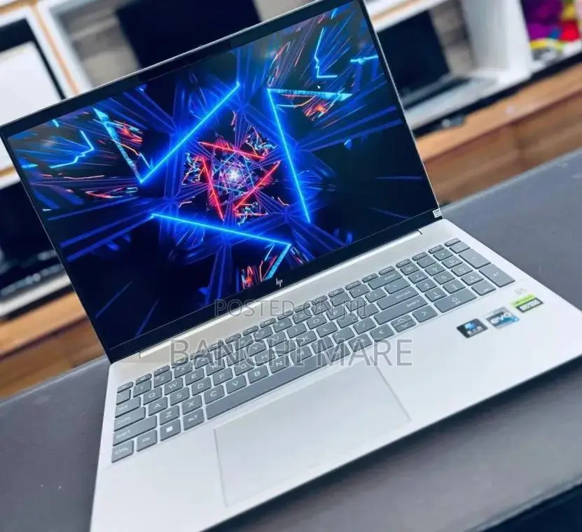 New Laptop HP Pavilion 15 16GB Intel Core i7 SSD 1T