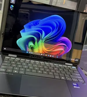 New Laptop HP OmniBook Ultra Flip 14" 32GB Intel Core Ultra 7 SSD 1T