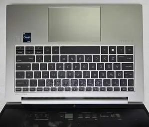 New Laptop HP EliteBook 830 G9 16GB Intel Core i5 SSD 512GB