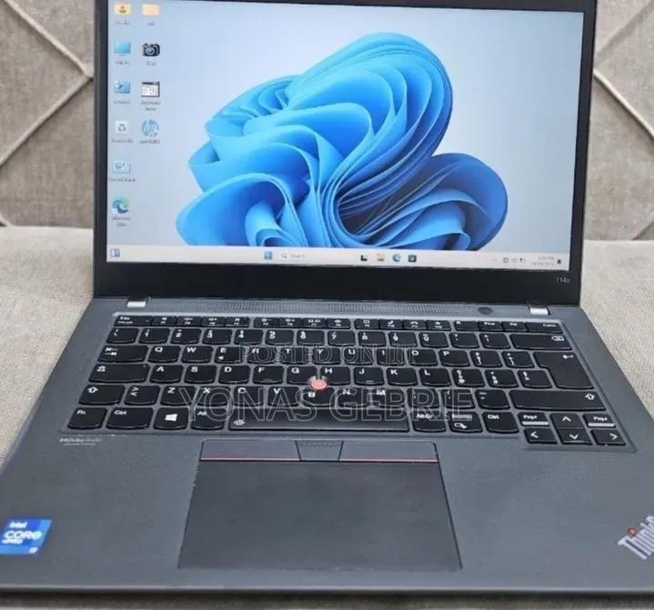 New Laptop Lenovo 16GB Intel Core i7 SSD 512GB
