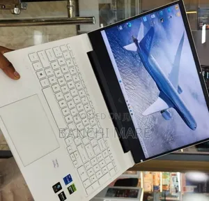 New Laptop HP Victus 16 16GB Intel Core i7 SSD 512GB