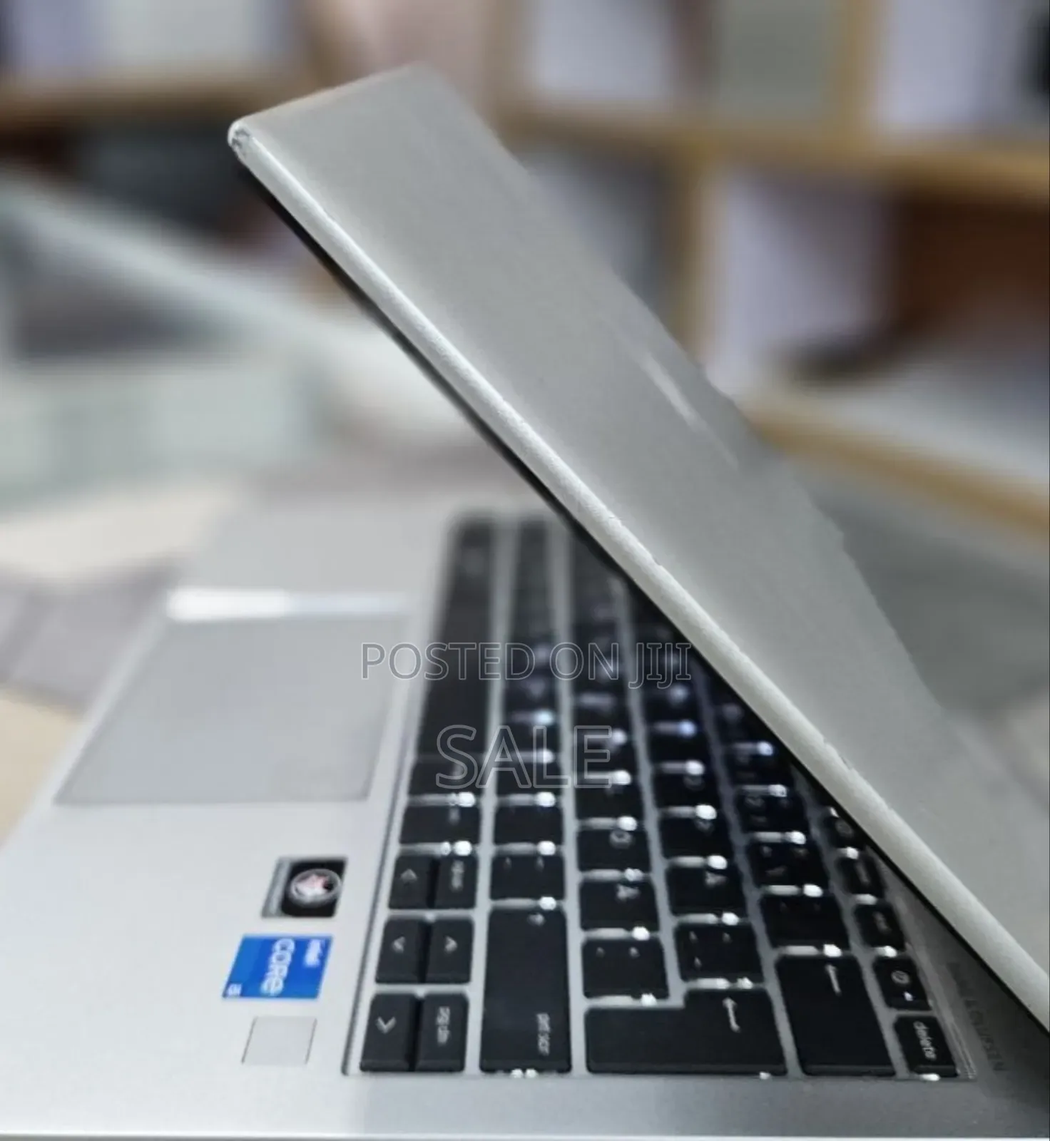 New Laptop HP EliteBook 840 G9 16GB Intel Core i5 SSD 512GB