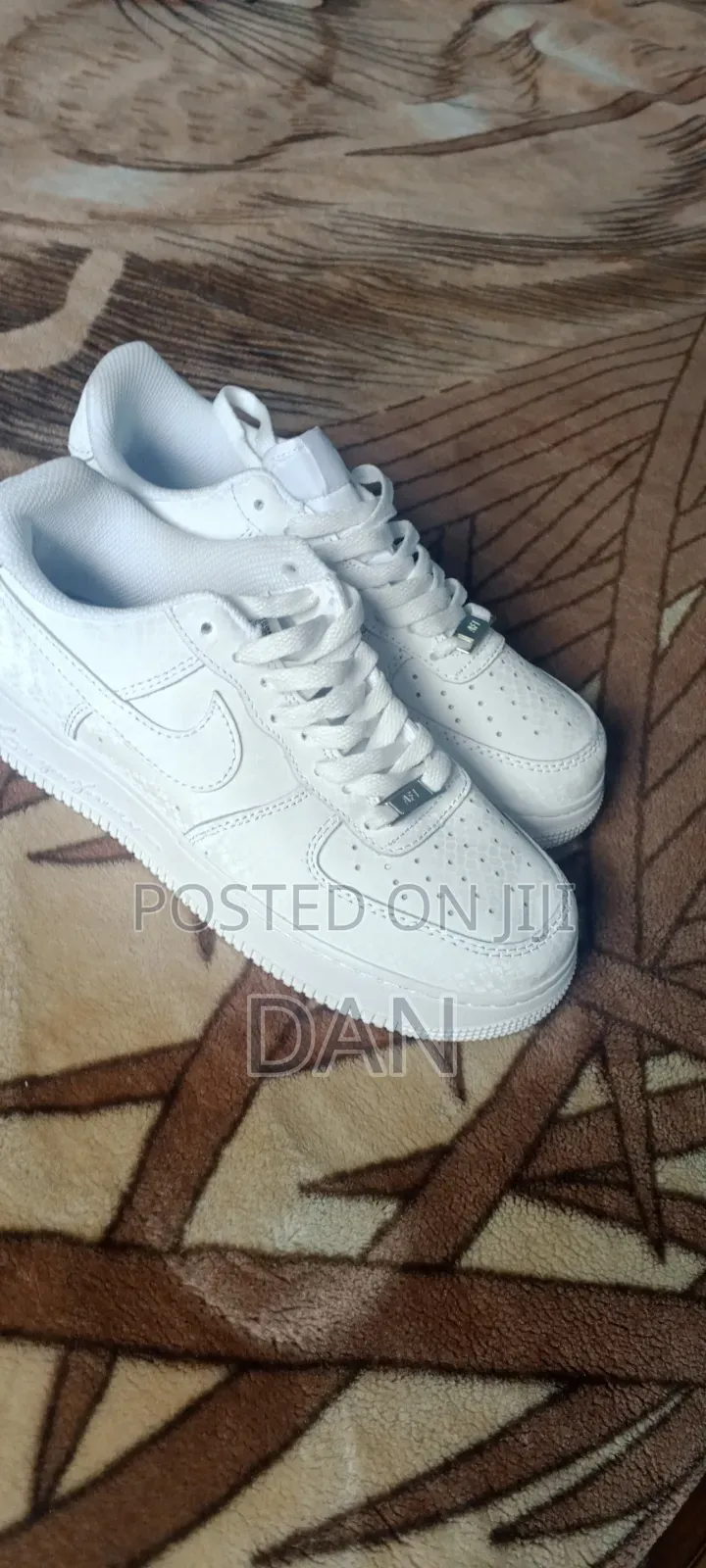 Nike Air Force 1