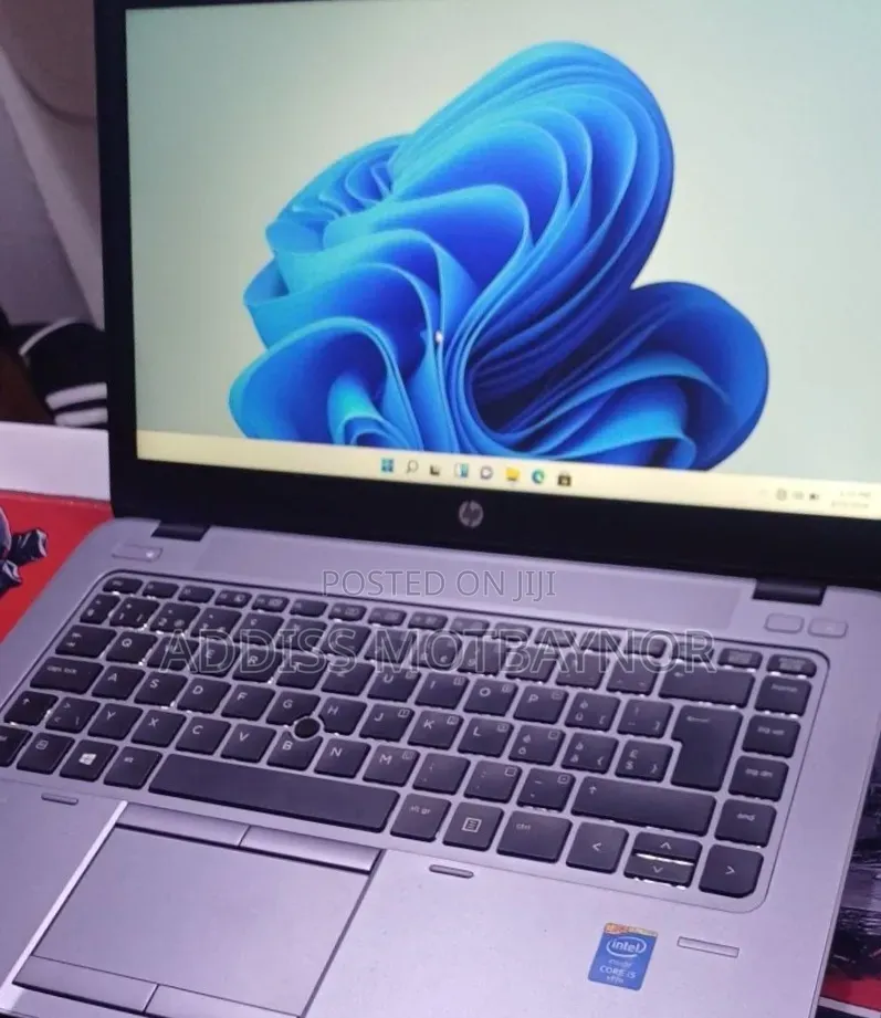 Laptop HP EliteBook 820 G2 8GB Intel Core i5 HDD 1T