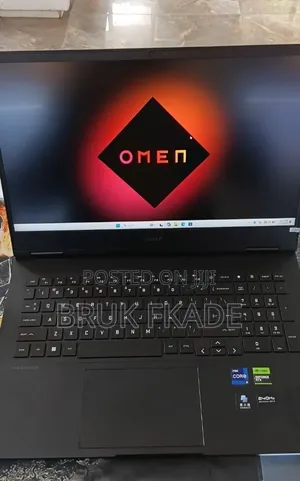 New Laptop HP Omen 16 16GB Intel Core i9 SSD 1T