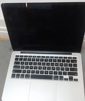 New Laptop Apple MacBook Air 2015 8GB Intel Core i5 SSD 256GB