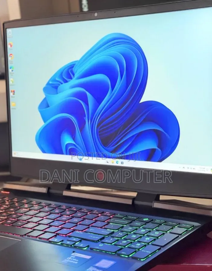 New Laptop HP Omen X 8GB Intel Core i7 SSD 256GB
