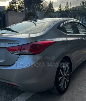 Hyundai Elantra 2013 Gray