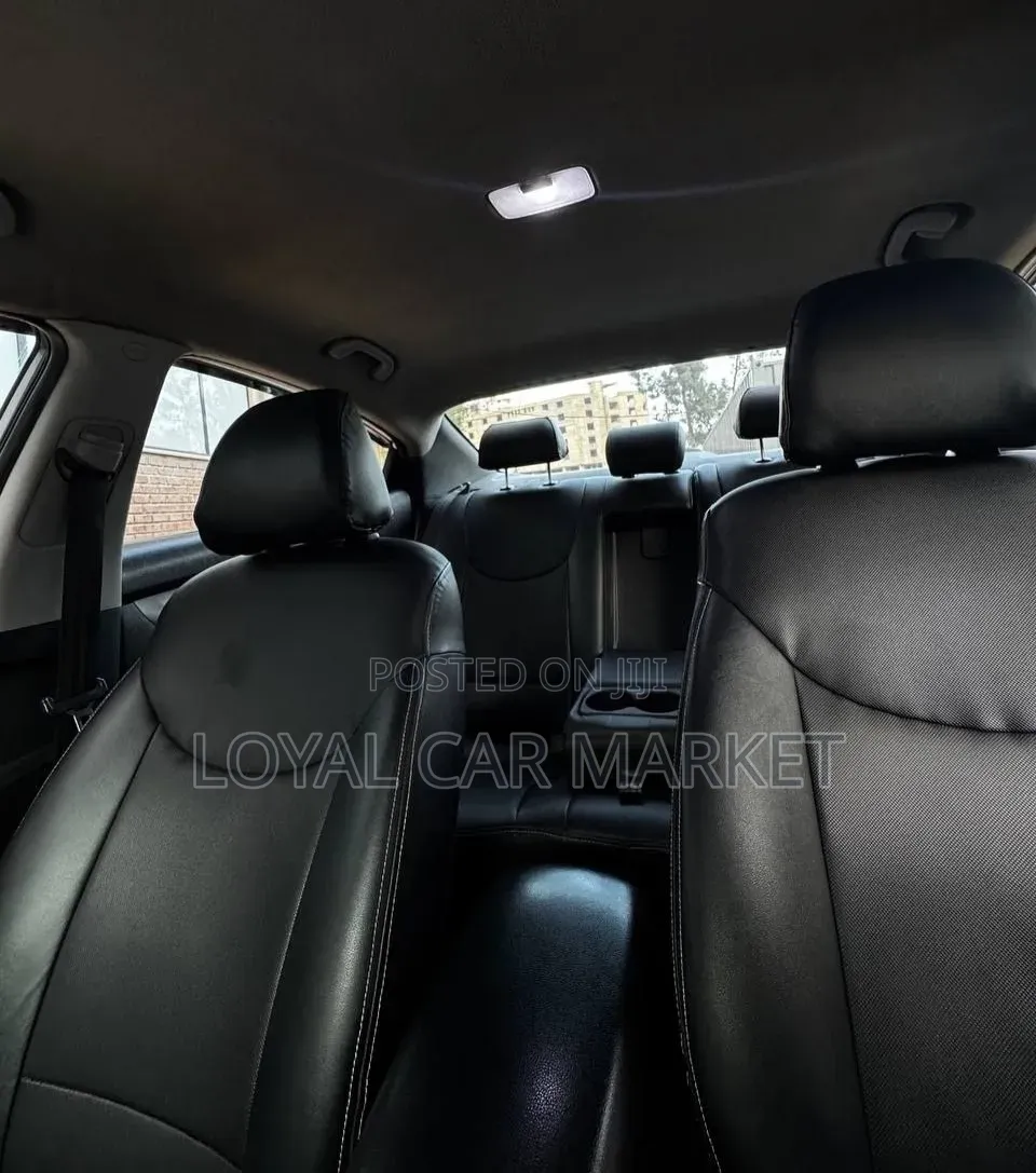 Hyundai Elantra 2013 Gray