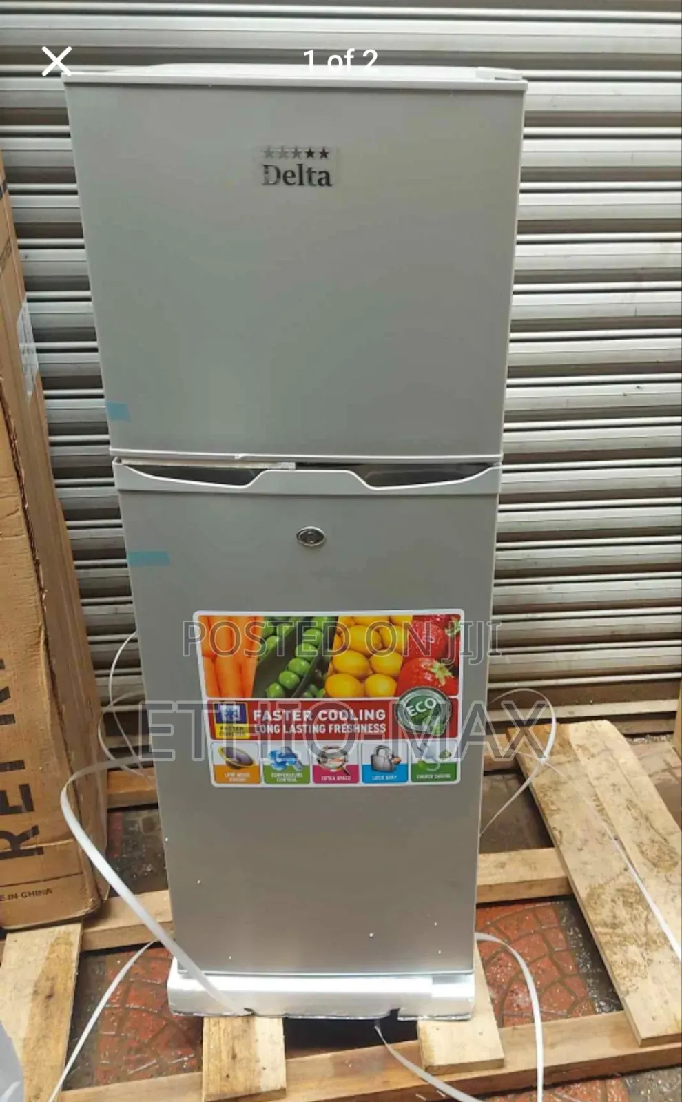 Delta Refrigerator Model 250