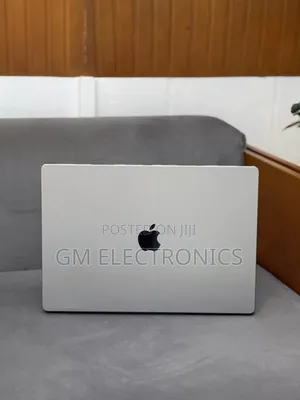 New Laptop Apple MacBook Pro 2021 M1 Max 32GB Intel Core i7 SSD 1T