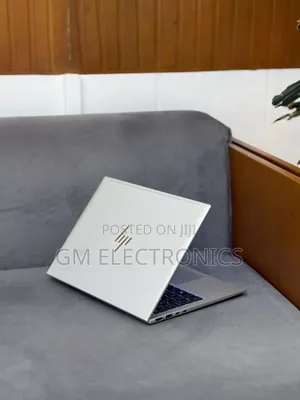 New Laptop HP EliteBook 830 G9 16GB Intel Core i5 SSD 512GB