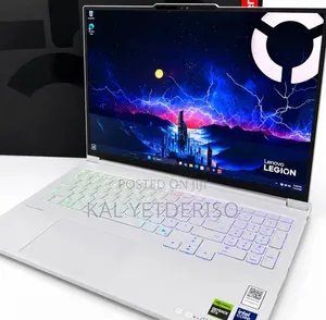 New Laptop Lenovo Lrgion 7i 16GB Intel Core Ultra 9 SSD 512GB
