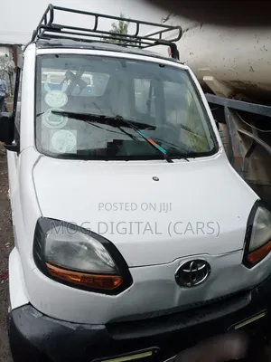 Car 2016 White