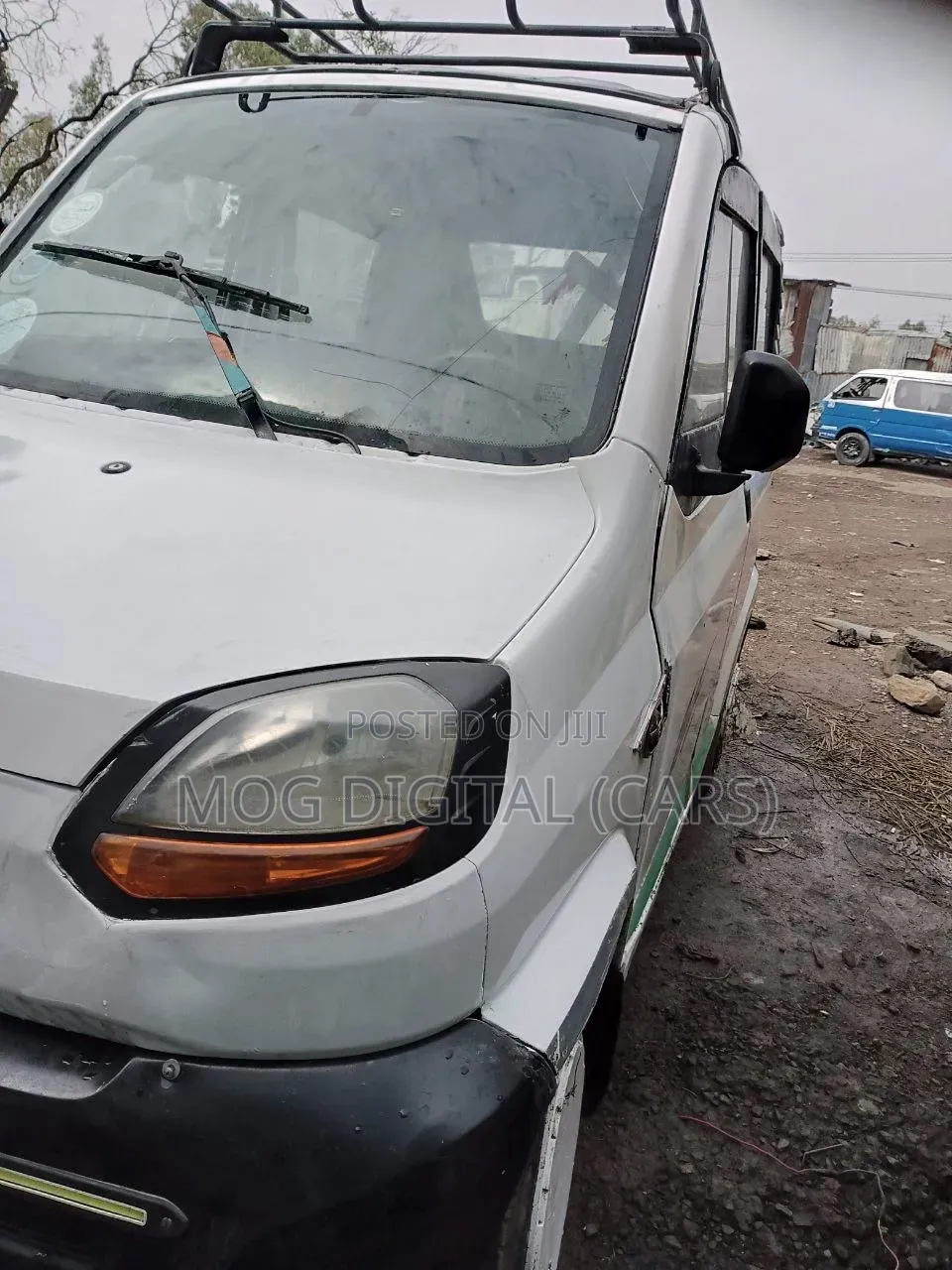 Car 2016 White