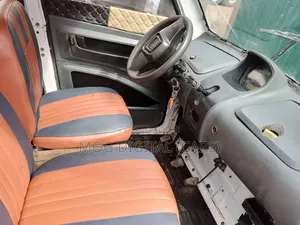 Car 2016 White