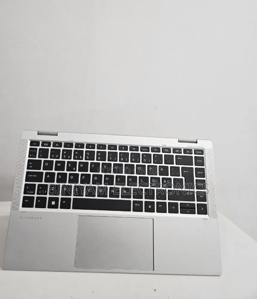 New Laptop HP EliteBook 1040 G8 16GB Intel Core i7 SSD 512GB