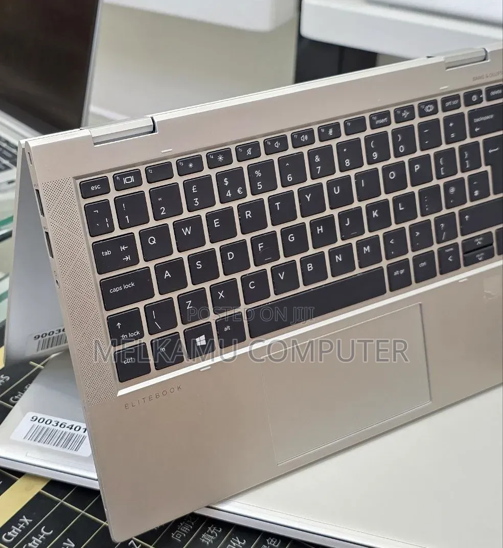 New Laptop HP EliteBook 830 G8 16GB Intel Core i5 SSD 512GB