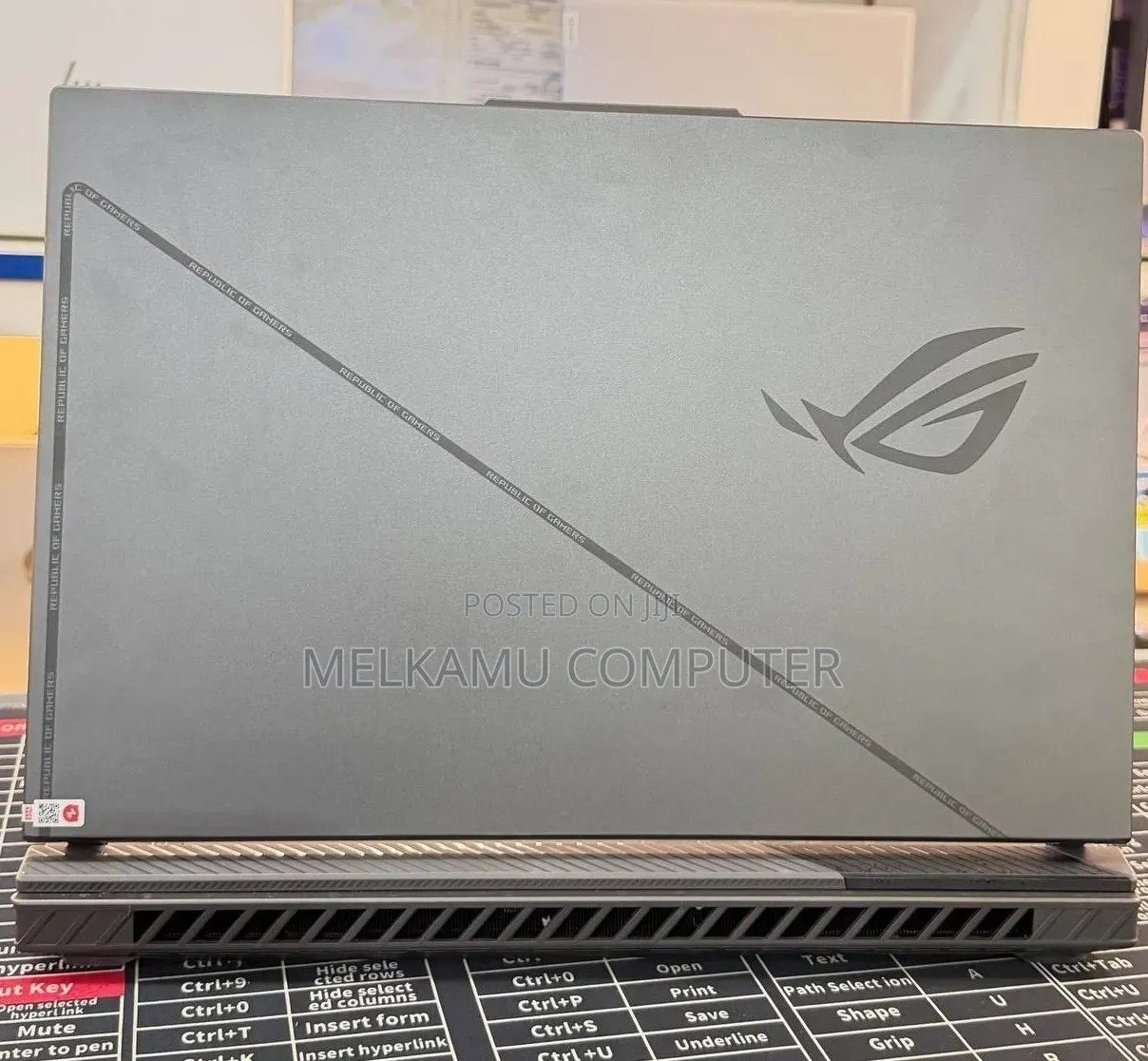 New Laptop Asus ROG Strix G16 16GB Intel Core i9 SSD 1T