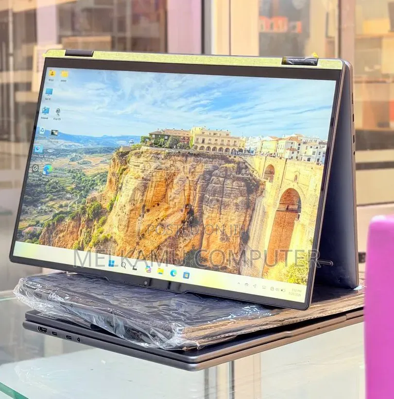 New Laptop Lenovo Yoga 7 15ITL5 16GB Intel Core Ultra 7 SSD 512GB