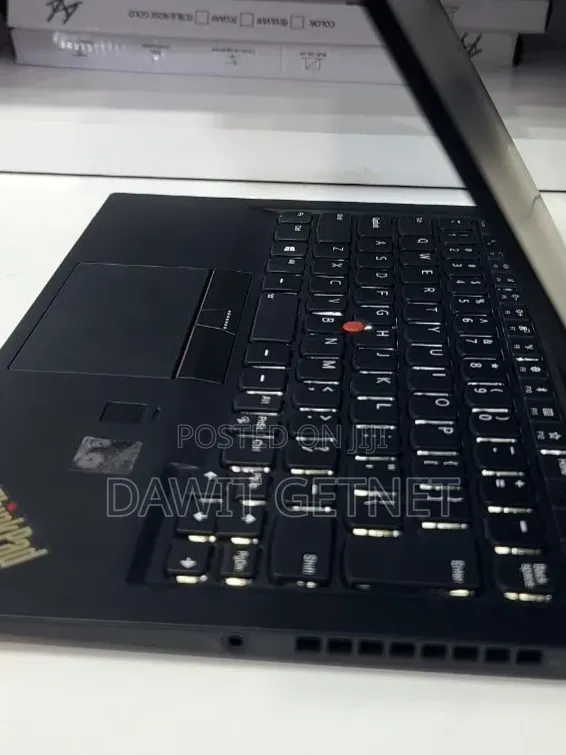 New Laptop Lenovo ThinkPad X1 Carbon 8GB Intel Core i5 SSD 512GB