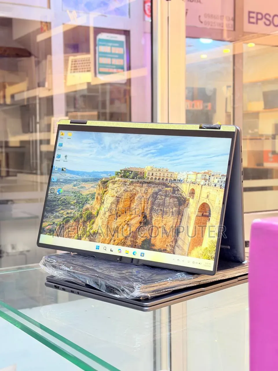 New Laptop Lenovo Yoga 7 15ITL5 16GB Intel Core Ultra 7 SSD 512GB