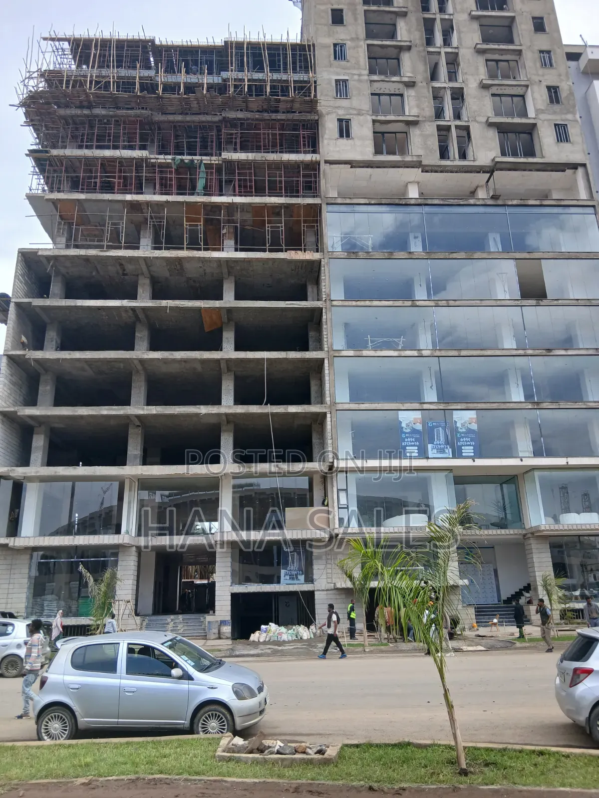 ሱቆችን በተለያዪ የካሬ አማራጭ እየሸጥን እንገኛለን