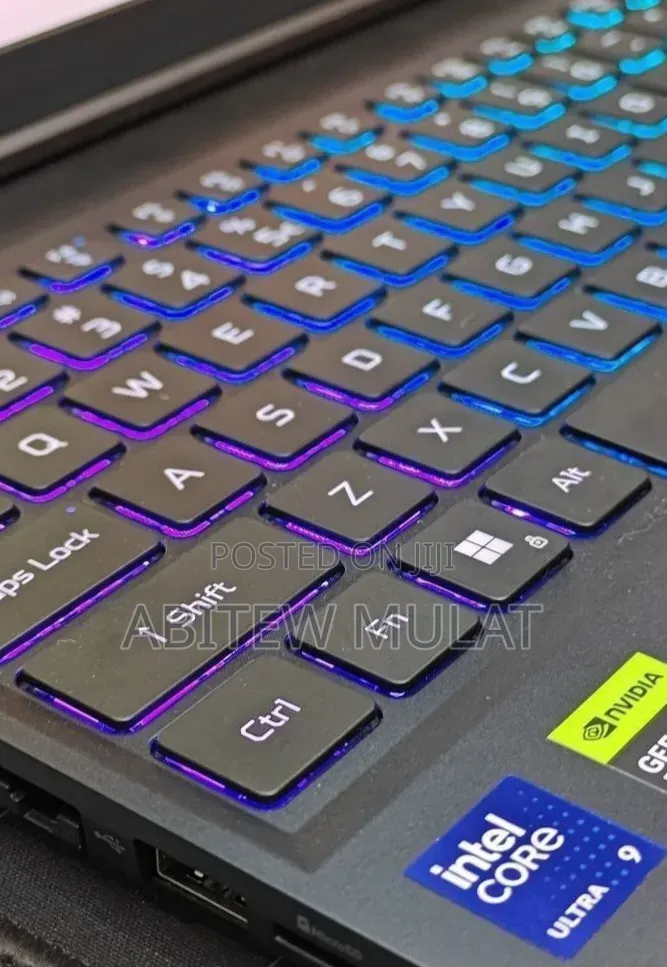 New Laptop Acer Predator Helios Neo 16 16GB Intel Core Ultra 9 SSD 1T