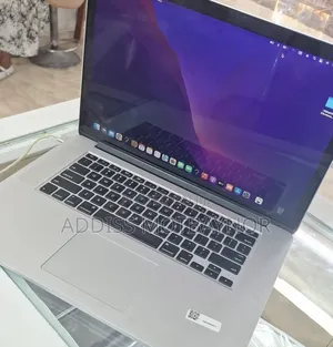 New Laptop Apple MacBook 2015 16GB Intel Core i7 SSD 256GB