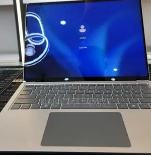 New Laptop Microsoft Surface Laptop 7 16GB Intel Core i7 SSD 512GB