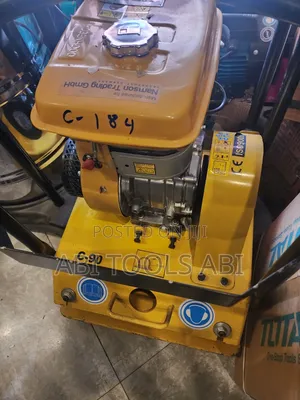 Vibratory Plate Compactor