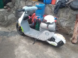 CFMoto 300SS 2025 White
