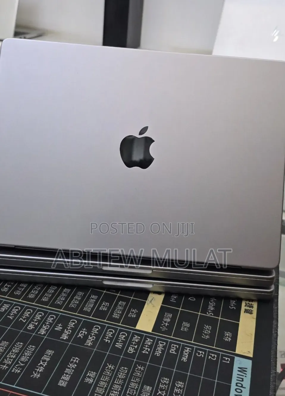 New Laptop Apple MacBook Pro 2021 M1 32GB Apple M1 Pro SSD 512GB