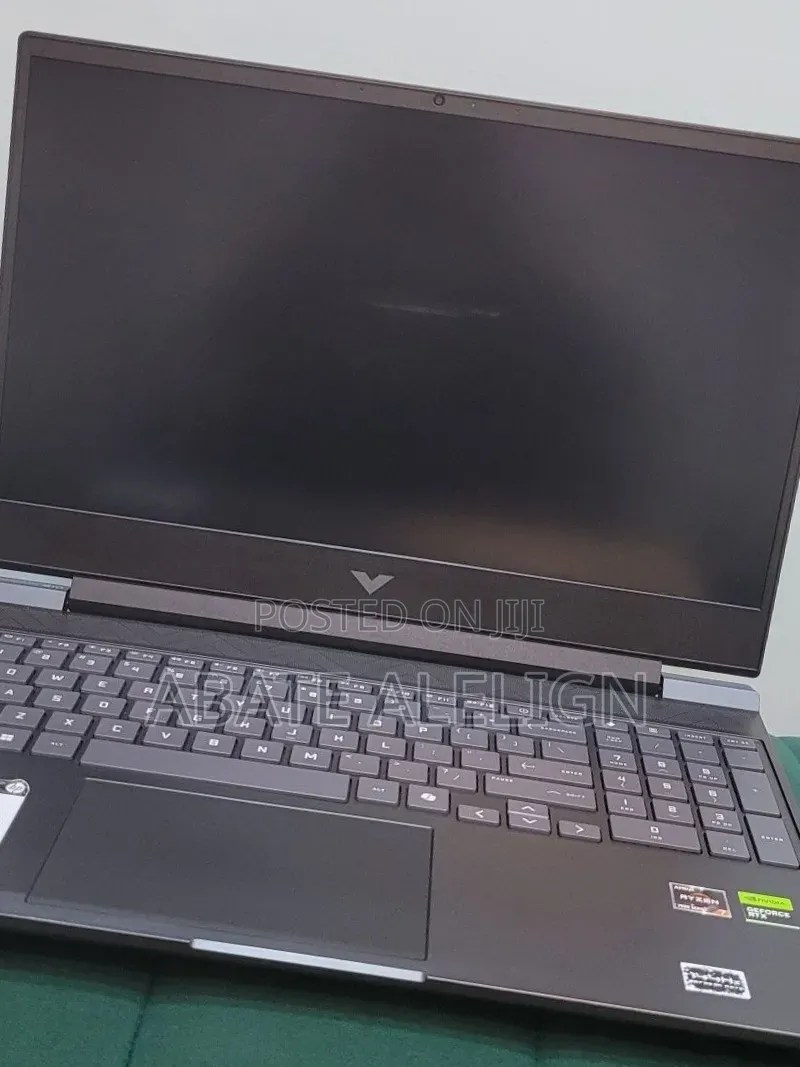 New Laptop HP Victus 15 16GB AMD Ryzen 7 SSD 512GB