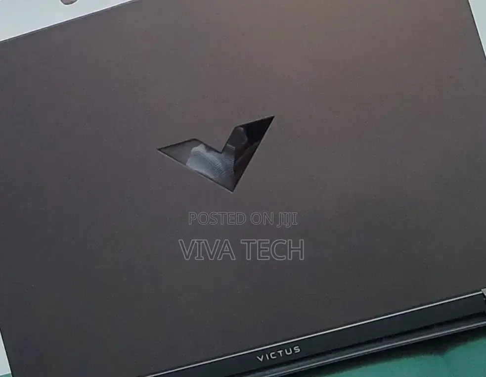 New Laptop HP Victus 15 16GB AMD Ryzen 7 SSD 512GB