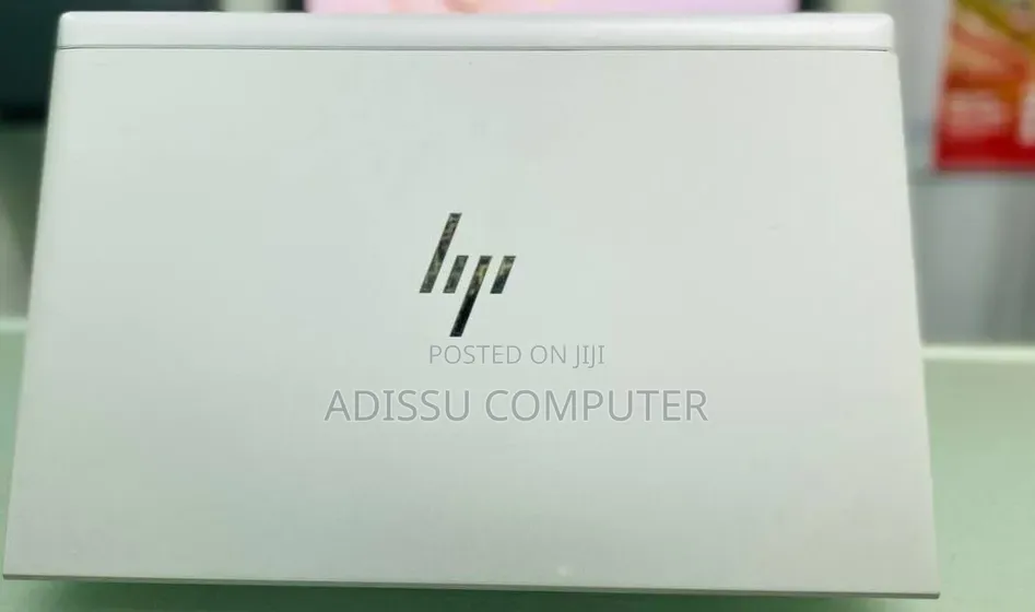 New Laptop HP EliteBook 830 G8 16GB Intel Core i5 SSD 512GB