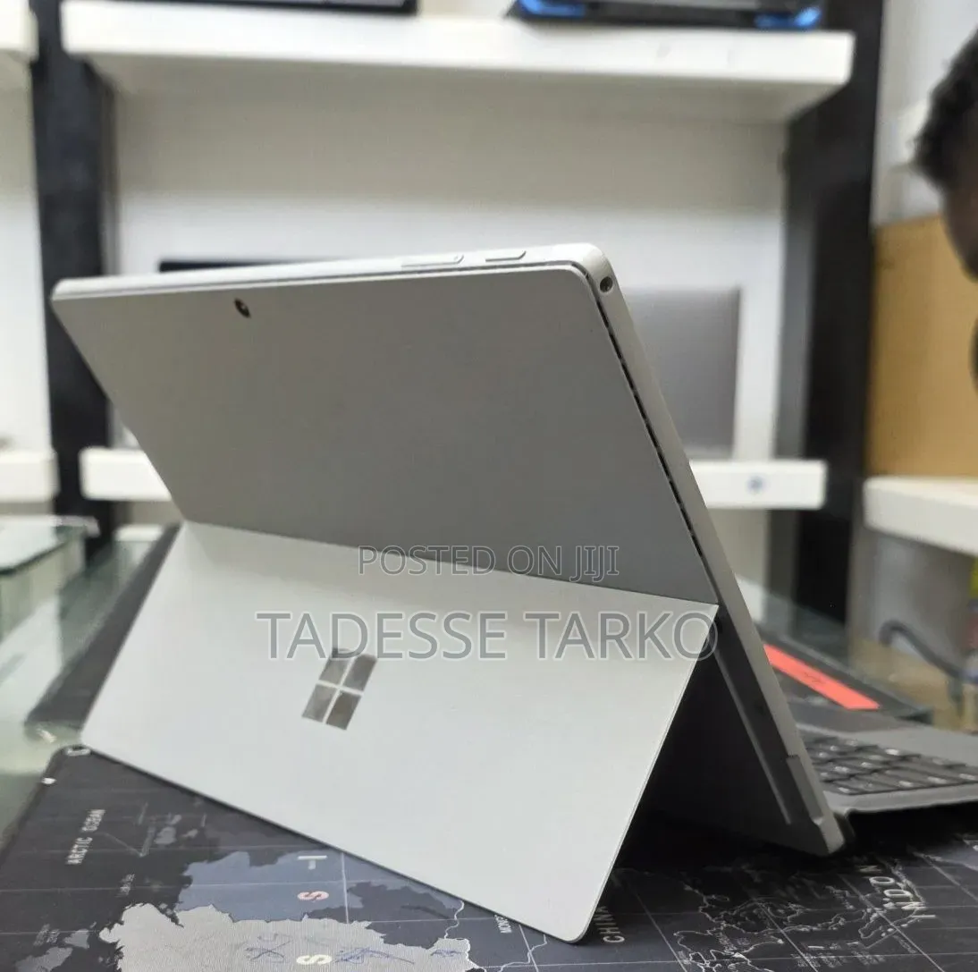 New Laptop Microsoft Surface Pro 7+ 16GB Intel Core i7 SSD 512GB
