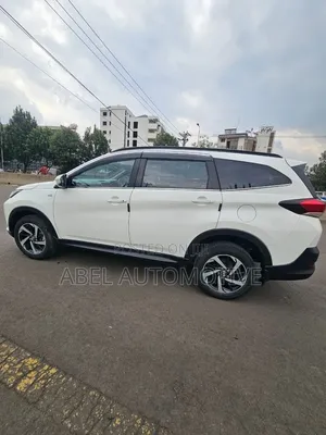 Toyota Rush 2023 White