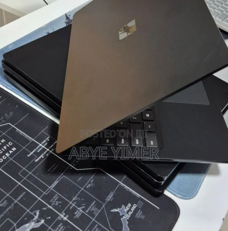 New Laptop Microsoft Surface Laptop 4 16GB Intel Core i5 SSD 256GB