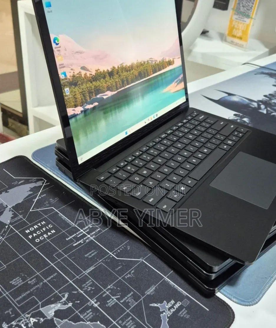 New Laptop Microsoft Surface Laptop 4 16GB Intel Core i5 SSD 256GB