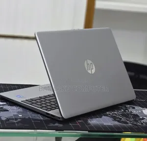 New Laptop HP Stream Notebook 8GB Intel Core i5 SSD 512GB