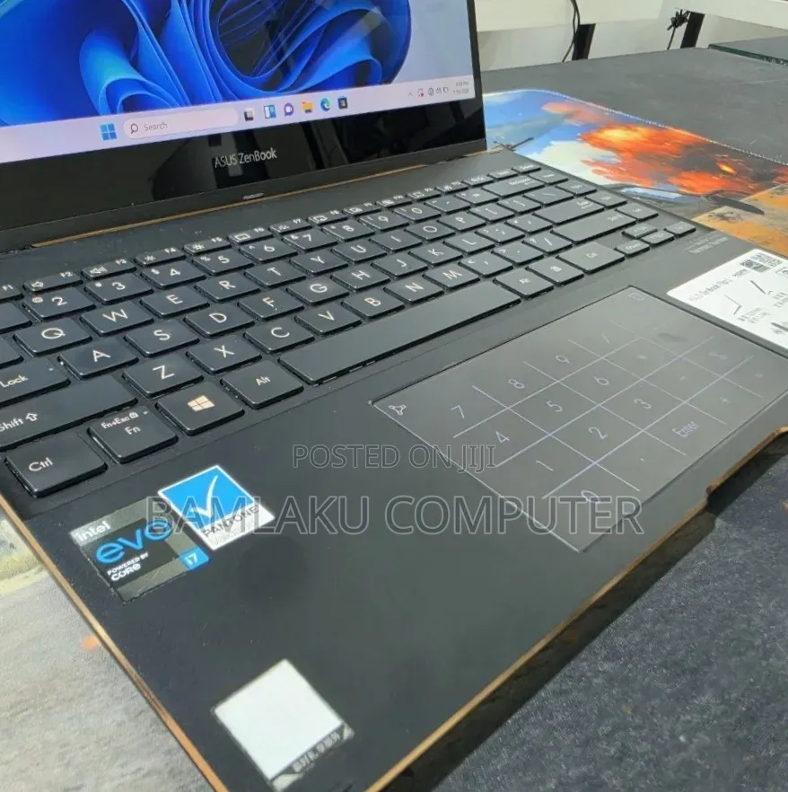 New Laptop Asus Zenbook Flip 13 UX363 16GB Intel Core i7 SSD 512GB